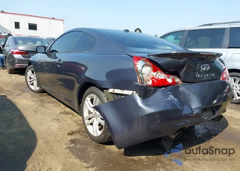 2009 Infiniti G37X из США, поврежденный, VIN JNKCV64F49M654214